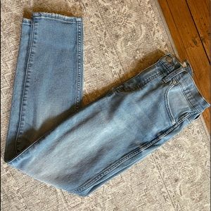 Women’s Madewell skinny crop jeans